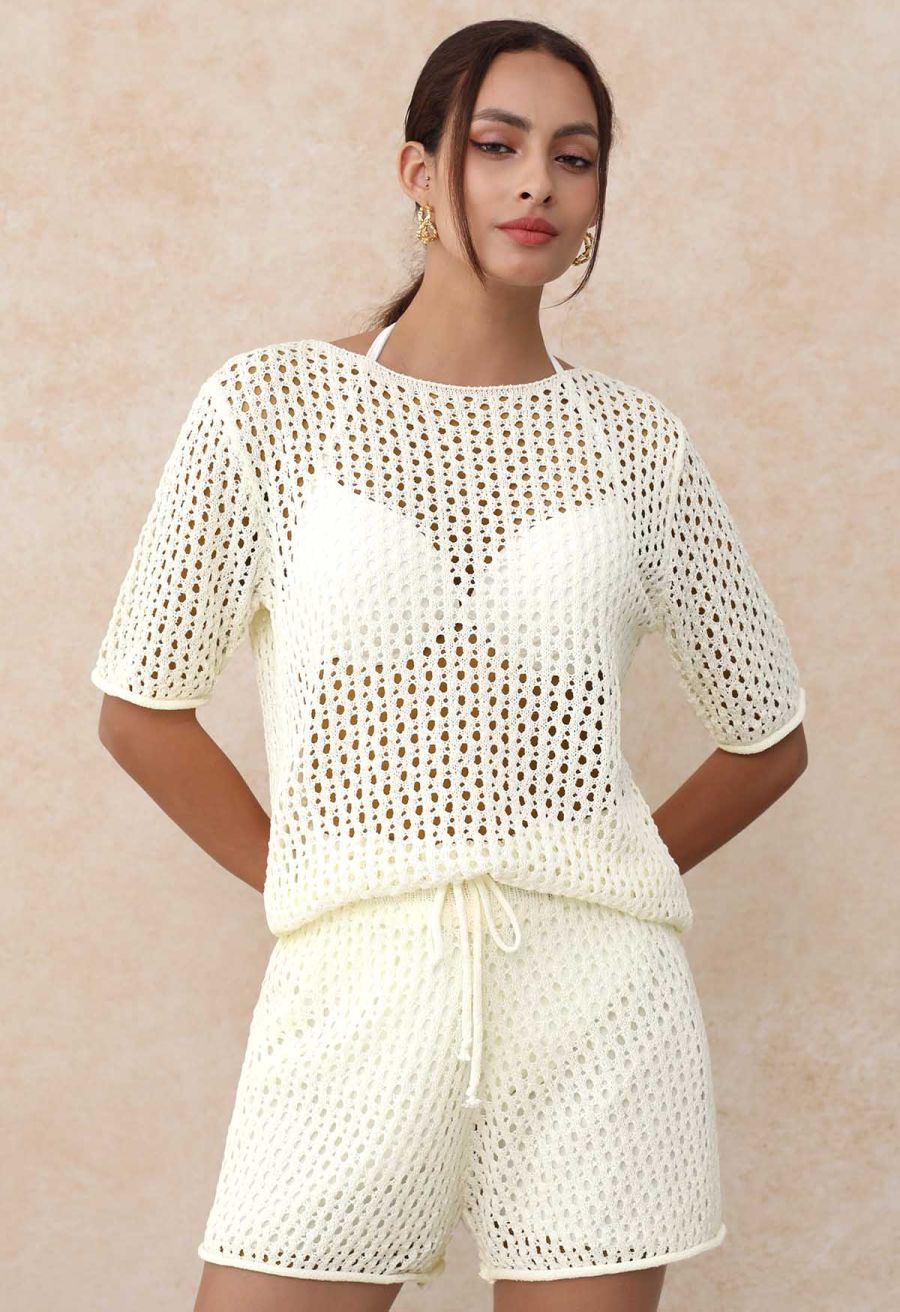 Hollow Out Tie-String Rolled Knit Shorts in Ivory