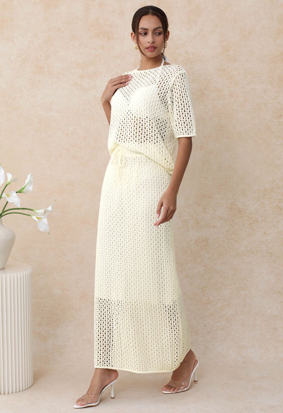 Hollow Out Rolled Hemline Drawstring Knit Maxi Skirt in Ivory