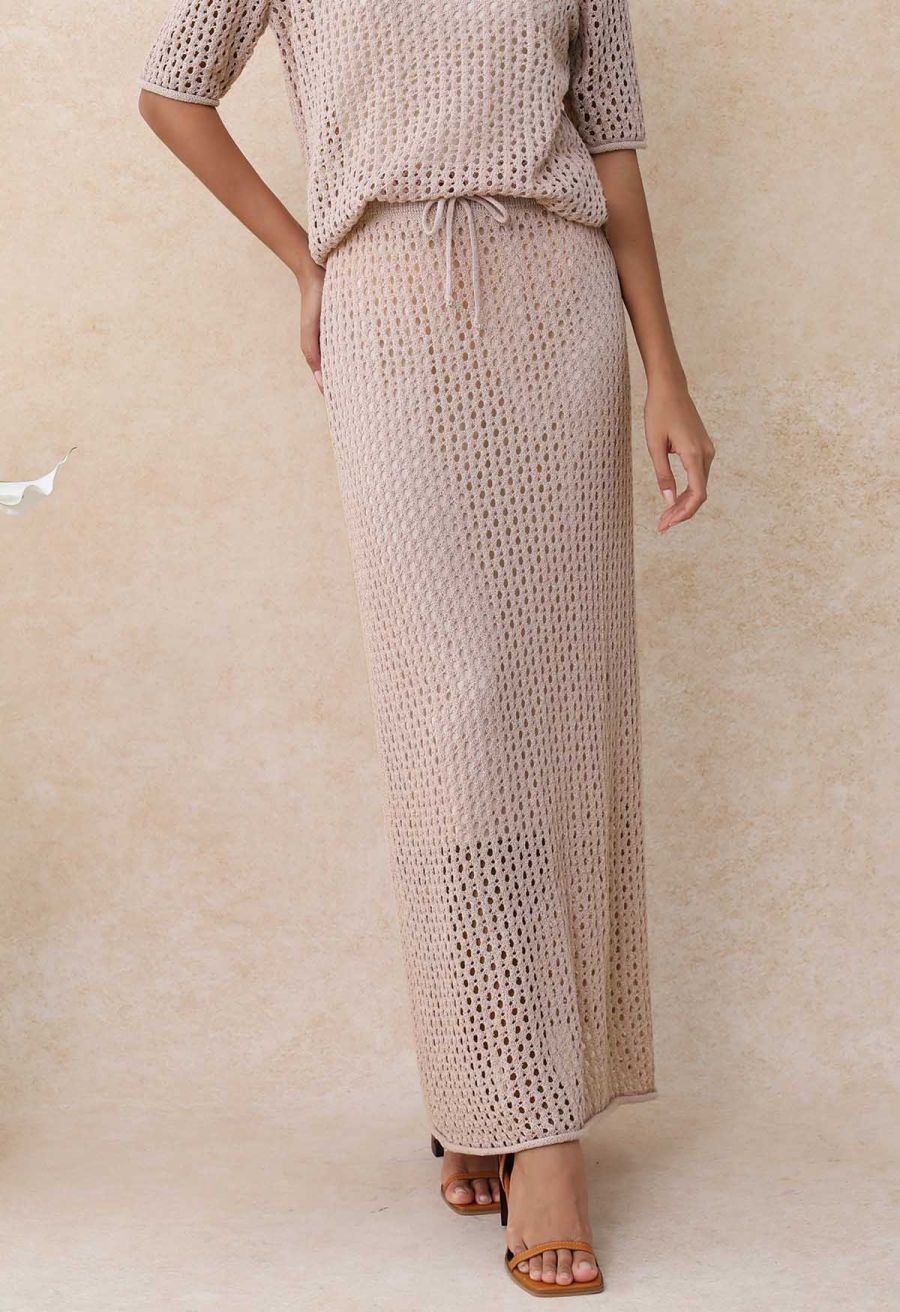Hollow Out Rolled Hemline Drawstring Knit Maxi Skirt in Dusty Pink