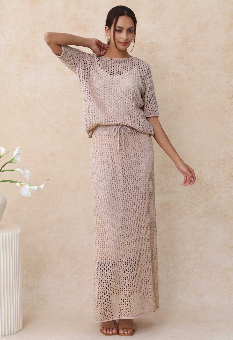 Hollow Out Rolled Hemline Drawstring Knit Maxi Skirt in Dusty Pink