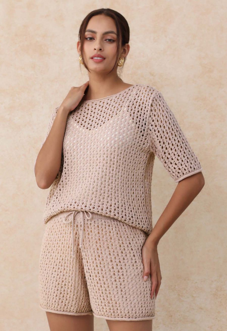 Hollow Out Tie-String Rolled Knit Shorts in Dusty Pink