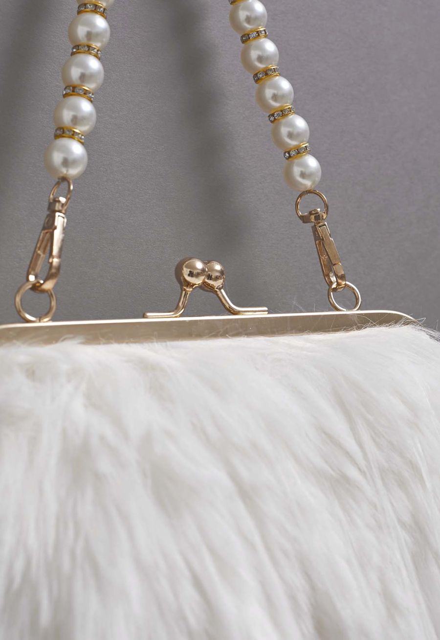 Alluring Pearl Fuzzy Handbag in Cream