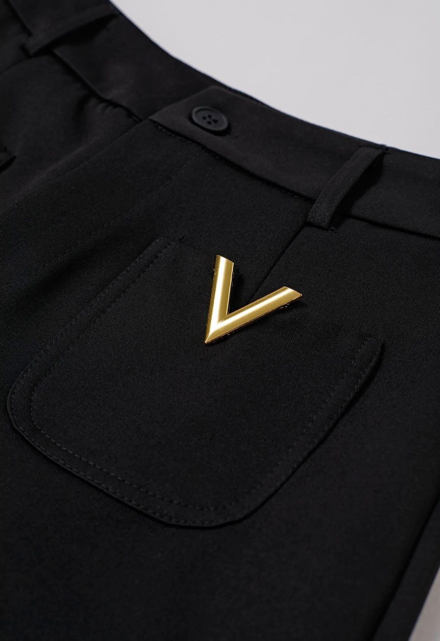 Golden V-Shape Metal Decor Belted Shorts in Black