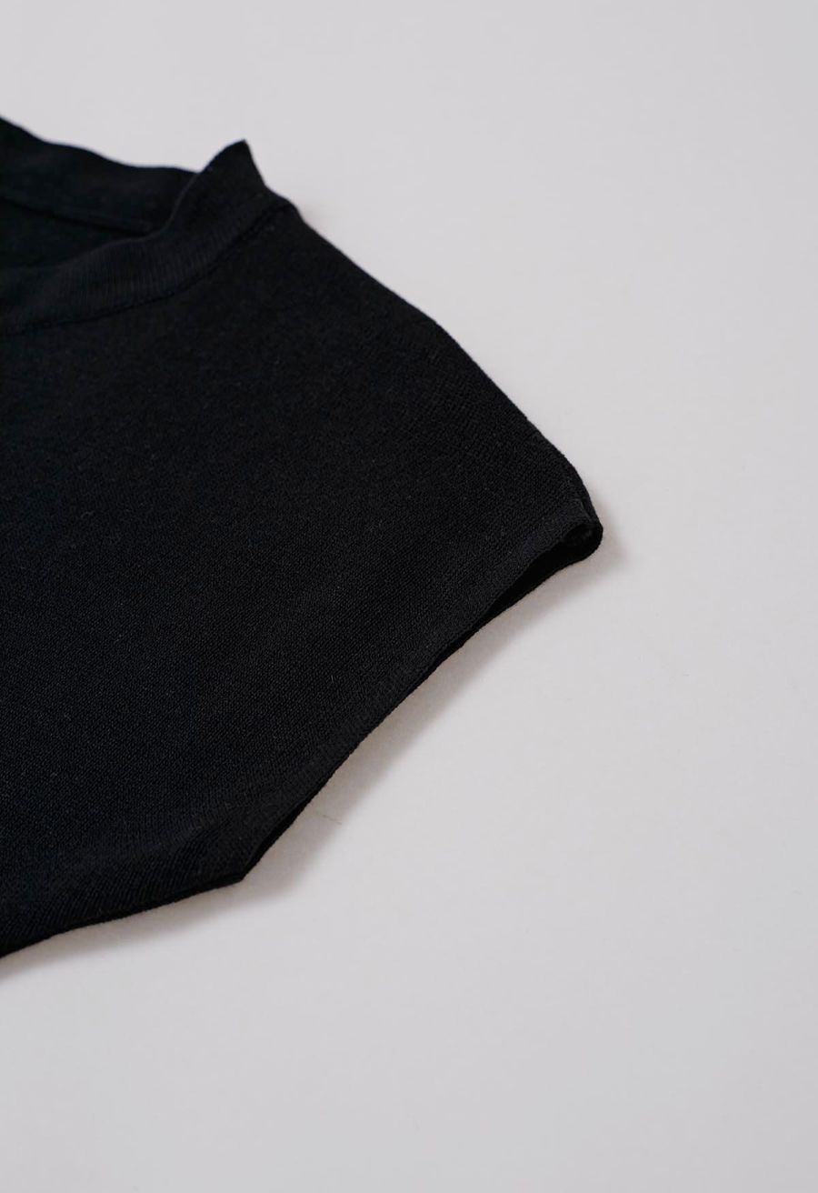 Side Tie Knotted Cap Sleeve Crop Knit Top in Black