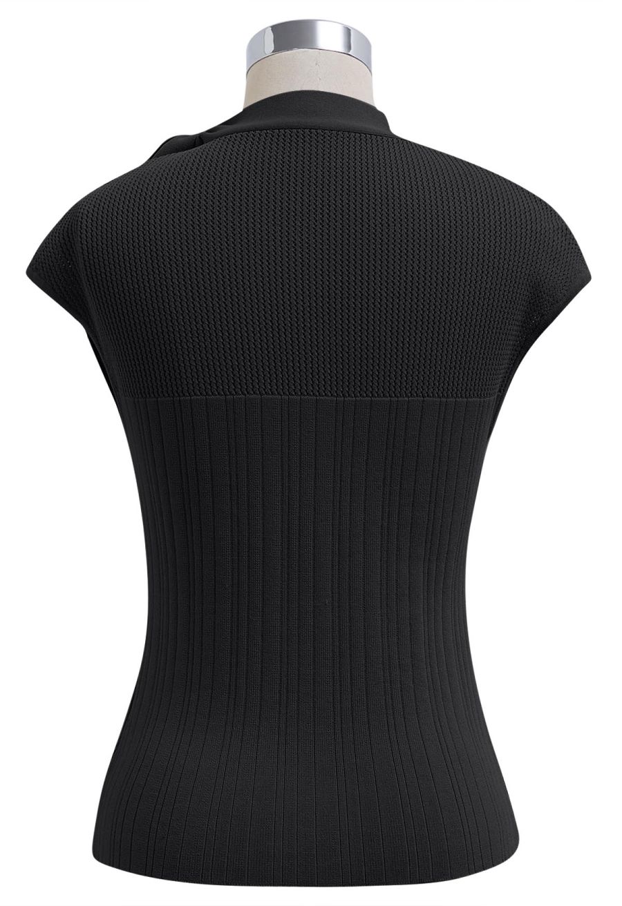 Bowknot Neck Sleeveless Knit Top in Black