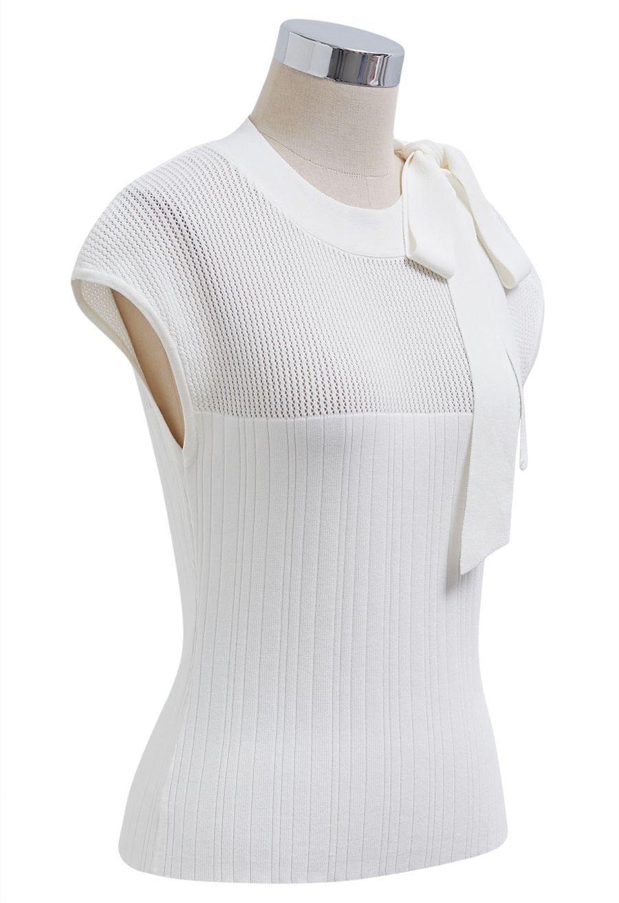 Bowknot Neck Sleeveless Knit Top in White
