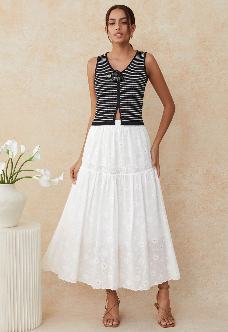 Daisy Era Embroidery Cotton Maxi Skirt in White