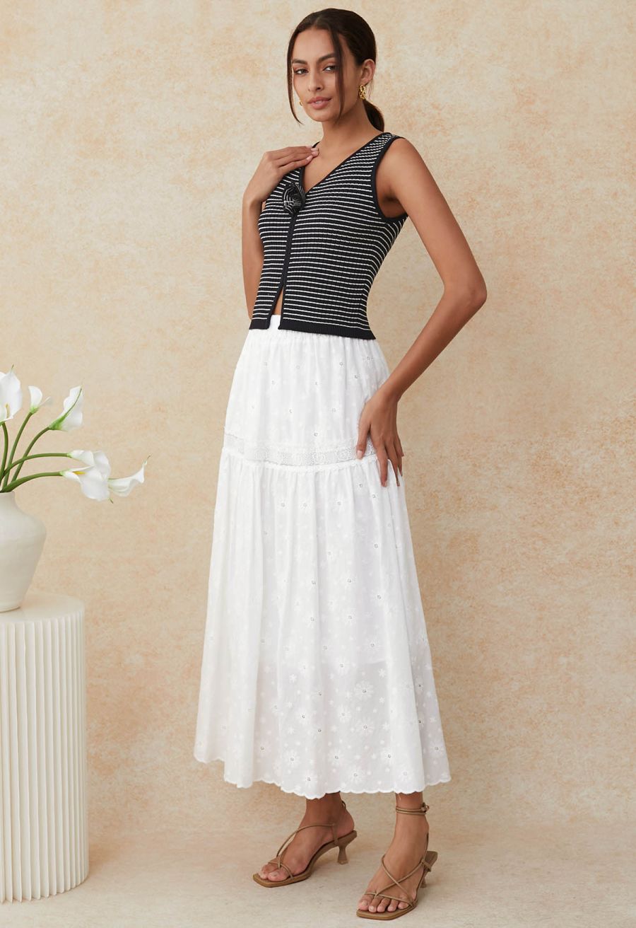 Daisy Era Embroidery Cotton Maxi Skirt in White