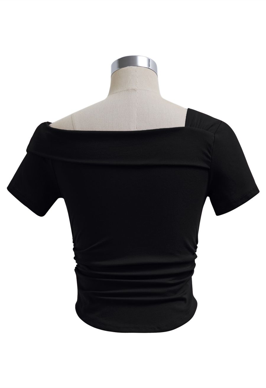 Asymmetric Neckline Ruched Short Sleeve Top in Black