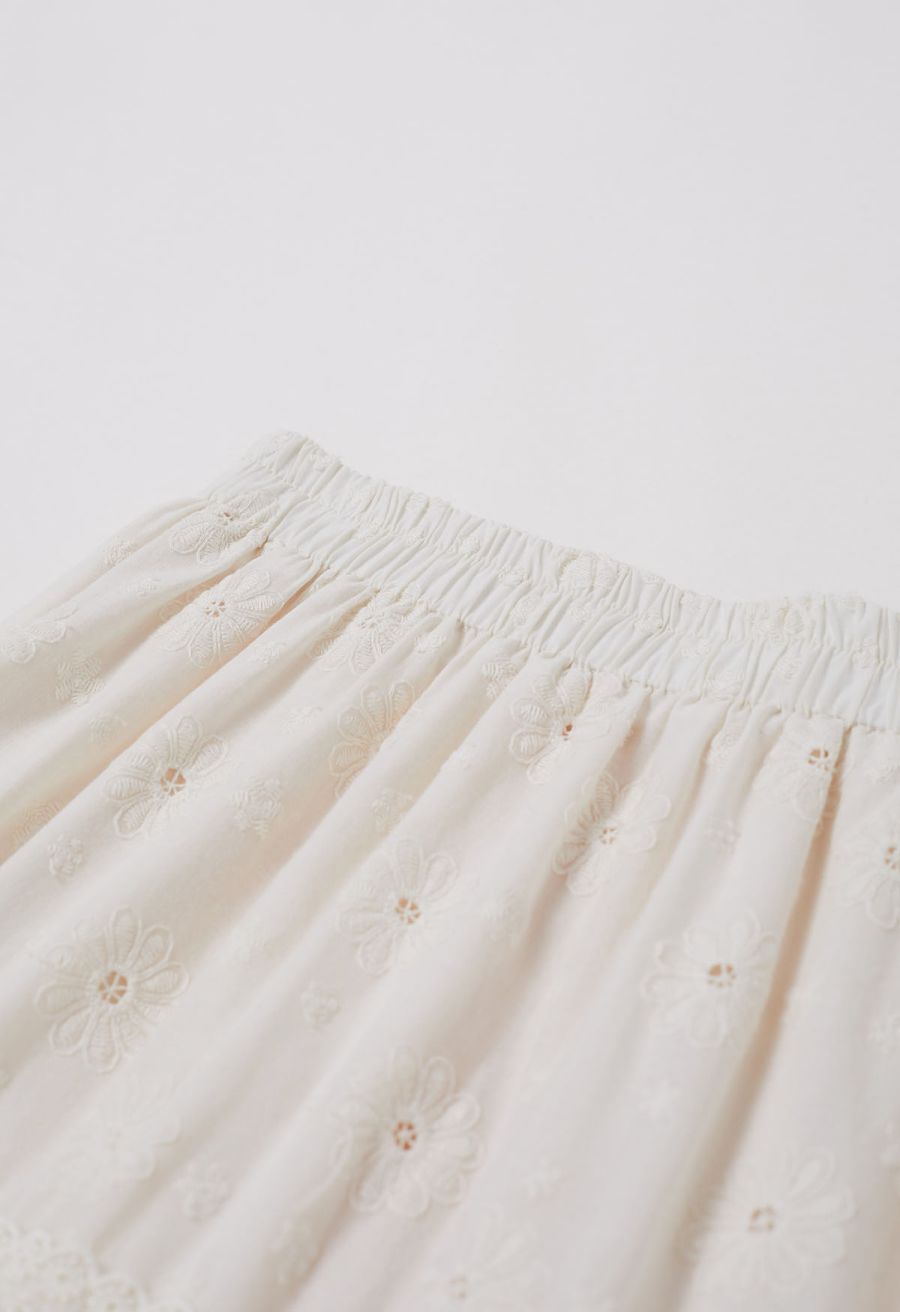 Daisy Era Embroidery Cotton Maxi Skirt in Cream