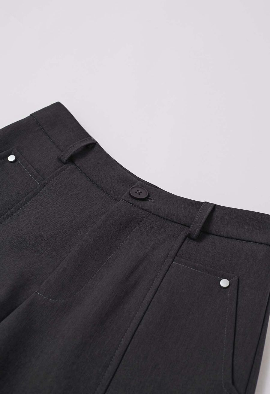 Seamed Front Side Pocket Shorts in Smoke