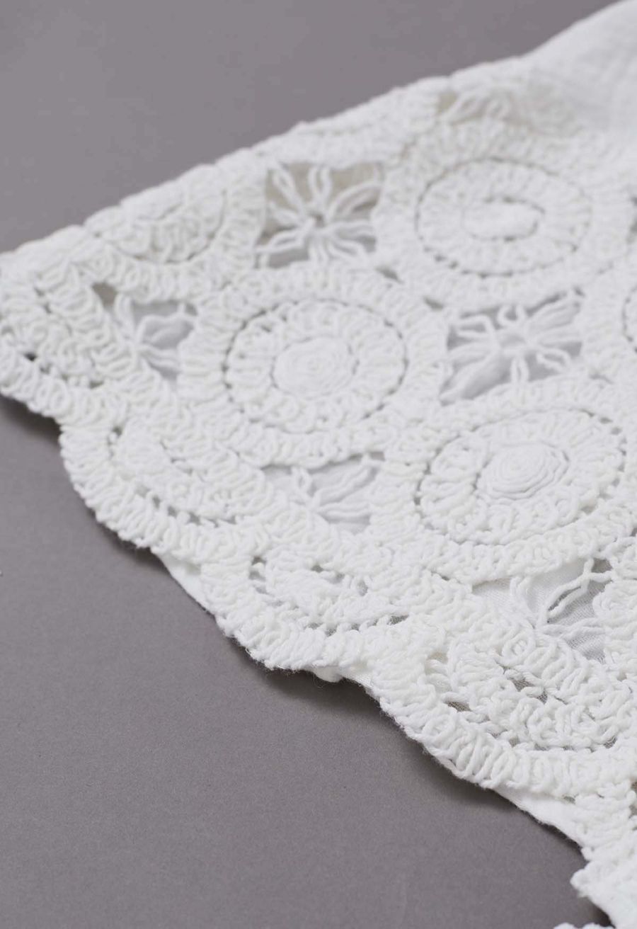 V-Neck Floral Cutwork Lace Trimmed Cotton Top