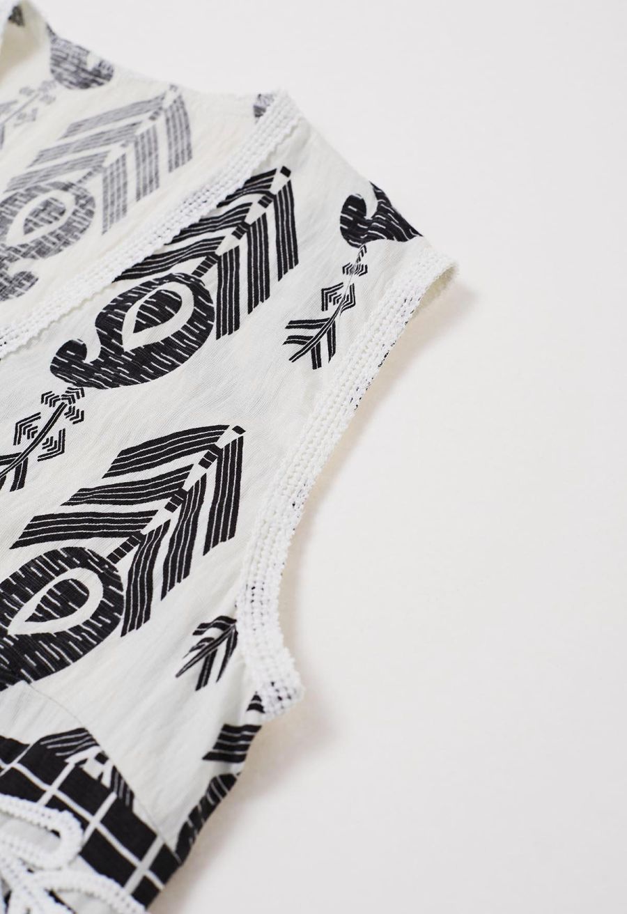 Tapework Lace Paisley Printed Sleeveless Top and Pants Set in White