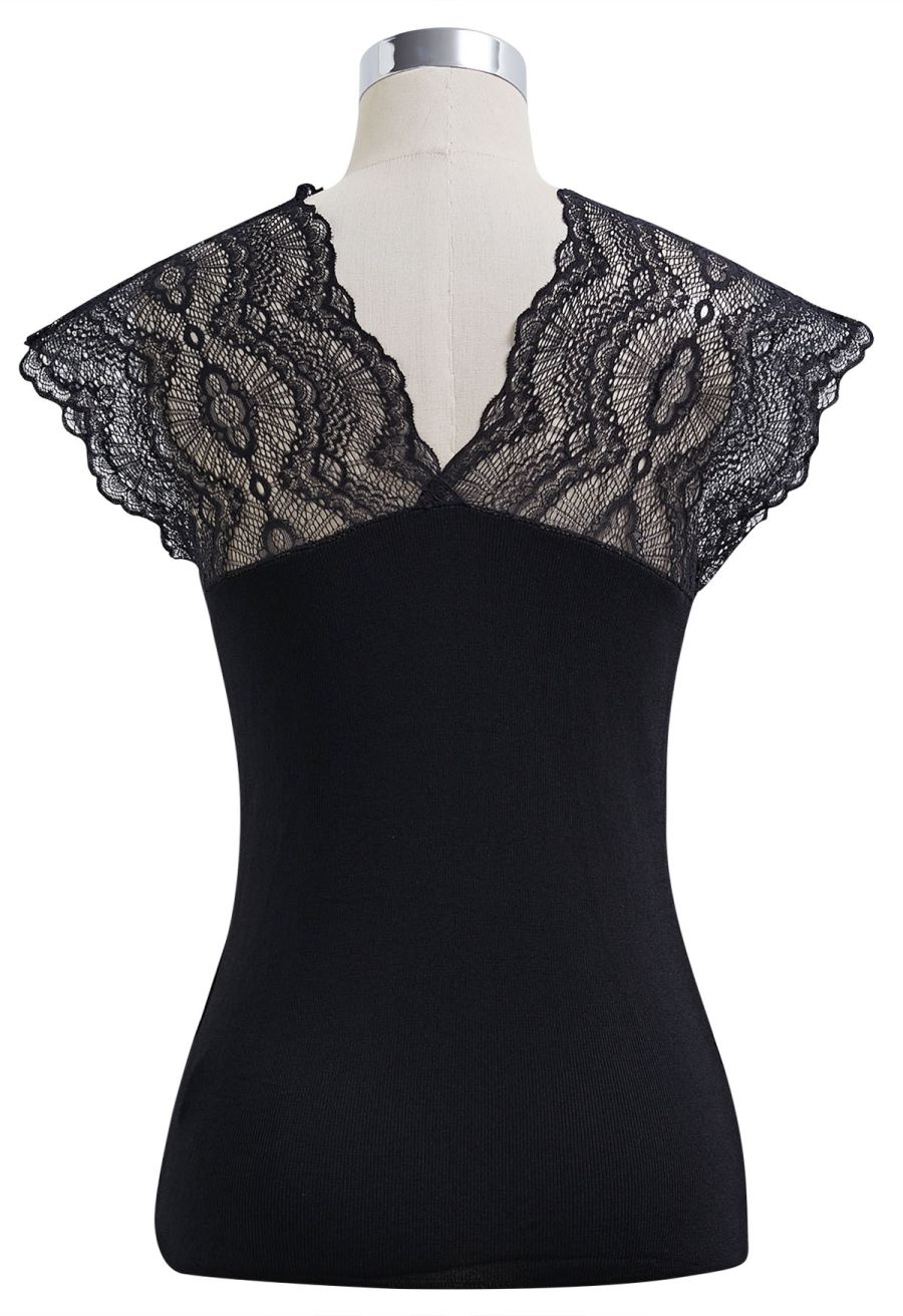 V-Neck Lacy Spliced Knit Top in Black