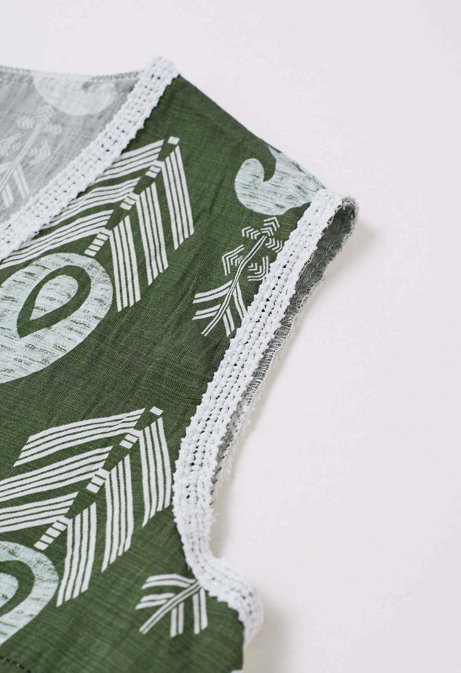 Tapework Lace Paisley Printed Sleeveless Top and Pants Set in Green
