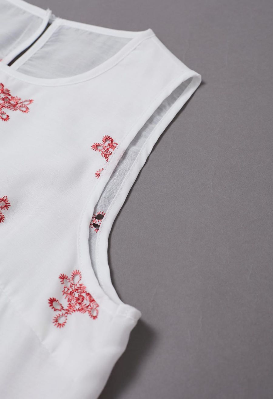 Tile-Inspired Embroidery Sleeveless Top and Pants Set in Red