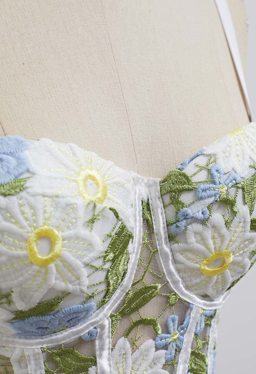 Dreamlike Floral Cutwork Embroidery Mesh Bra Top