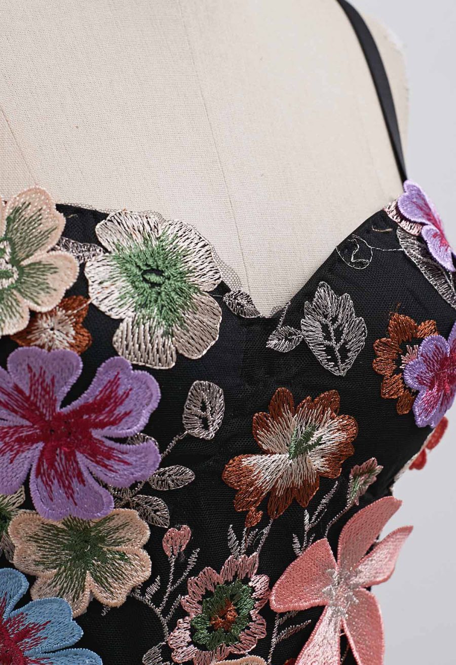 Charming 3D Floral Applique Bra Top