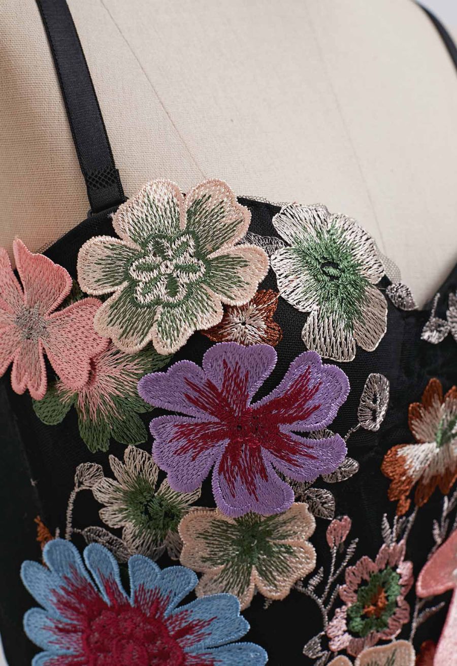 Charming 3D Floral Applique Bra Top