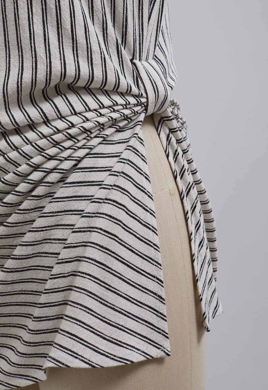 Side Knotted Stripe Sleeveless Top