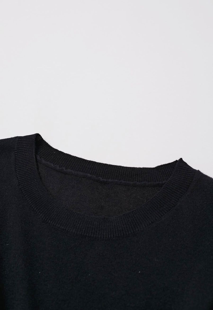 Crisscross Buttoned Waist Sleeveless Knit Top in Black