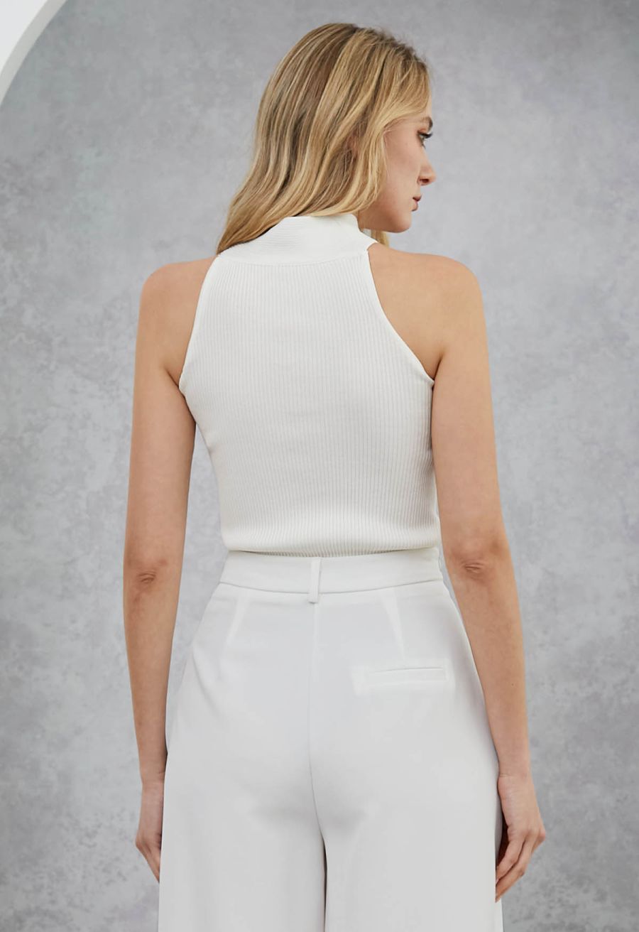 Crisscross Halter Neck Ribbed Knit Top in White