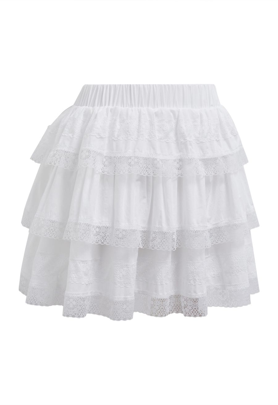 Lace Panel Pintuck Top and Tiered Mini Skirt Set in White