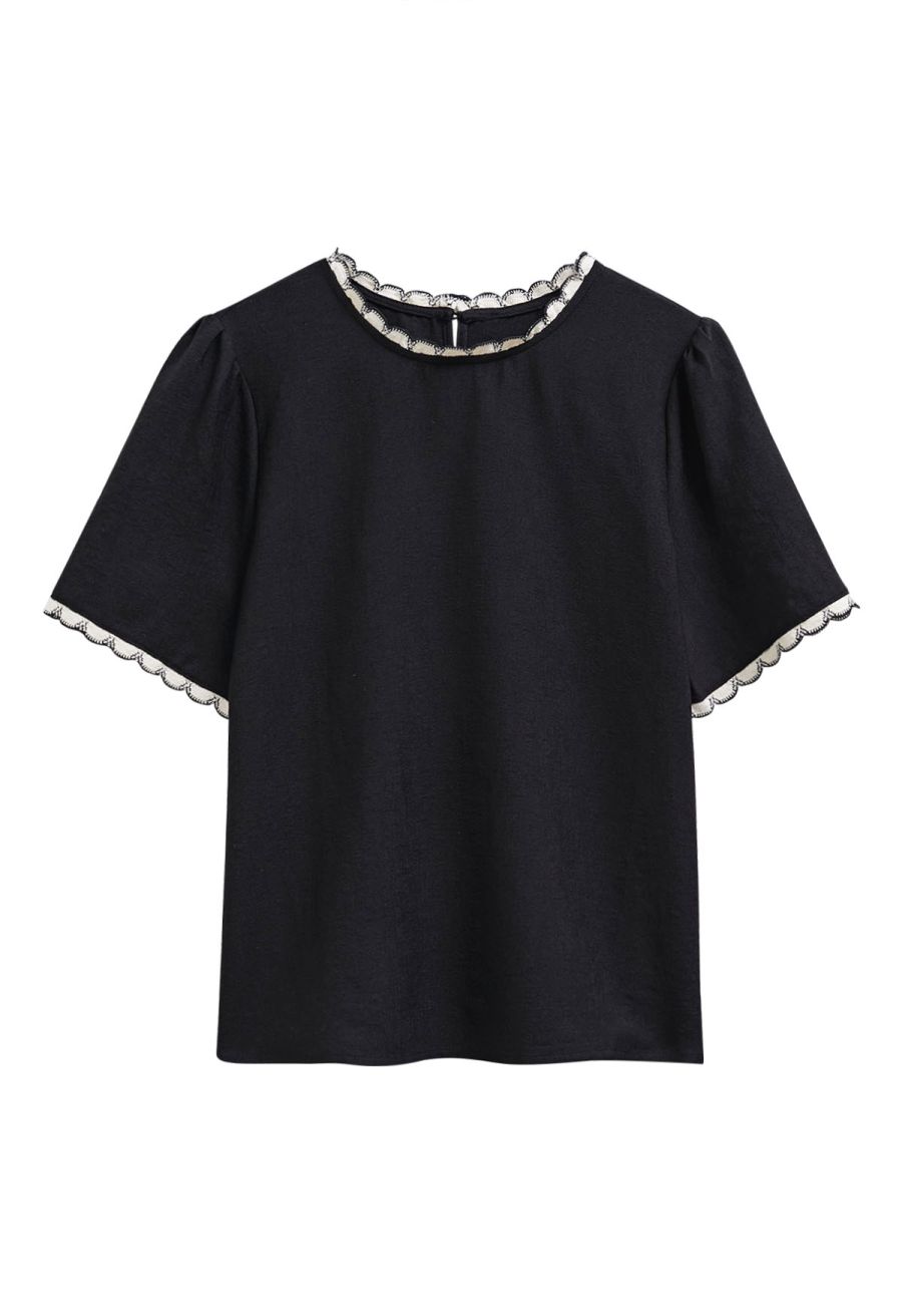 Contrast Crochet Edge Short-Sleeve Top in Black