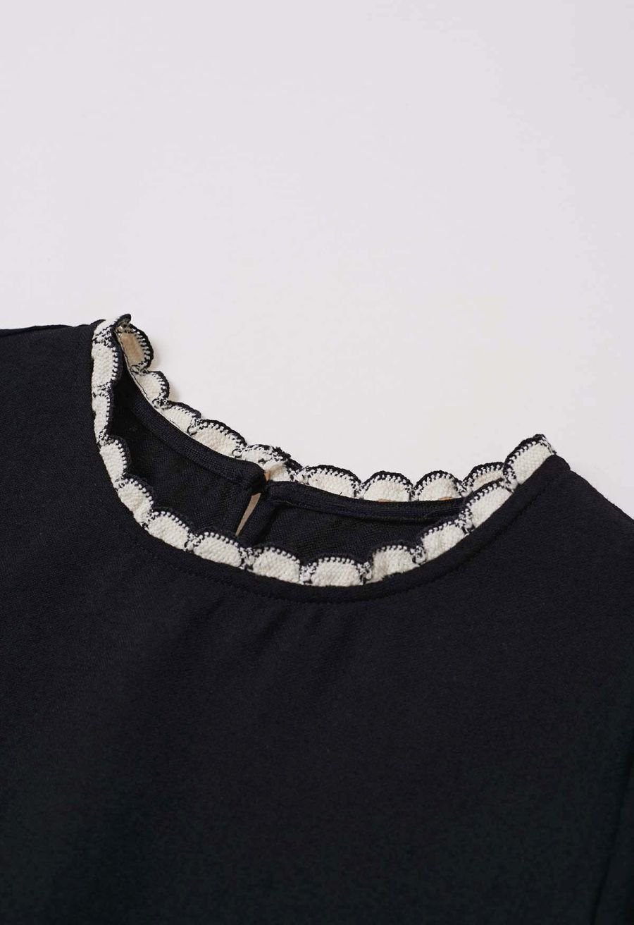 Contrast Crochet Edge Short-Sleeve Top in Black