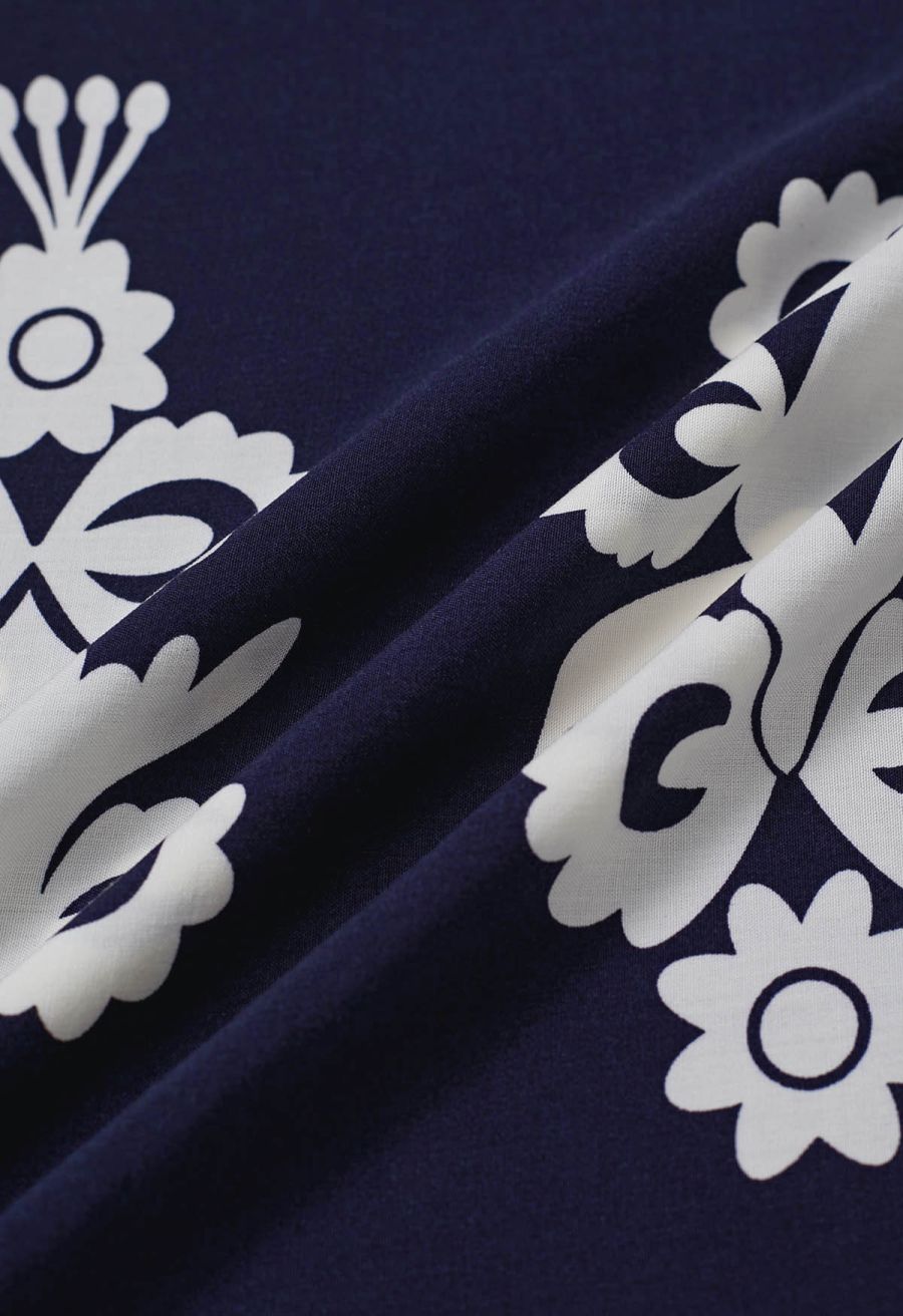 Tile Printed Shirred Waist Pants in Navy