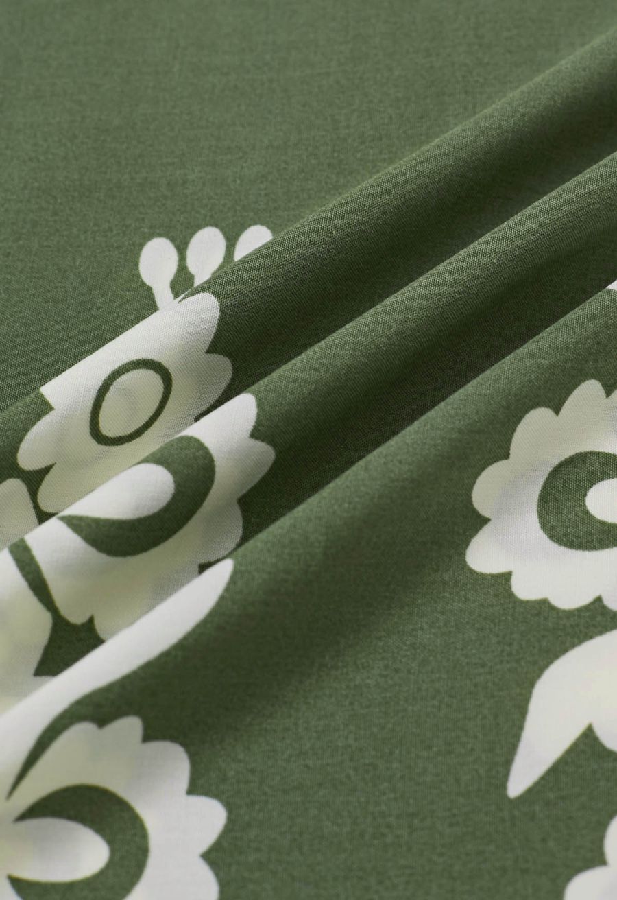 Tile Printed Shirred Waist Pants in Green