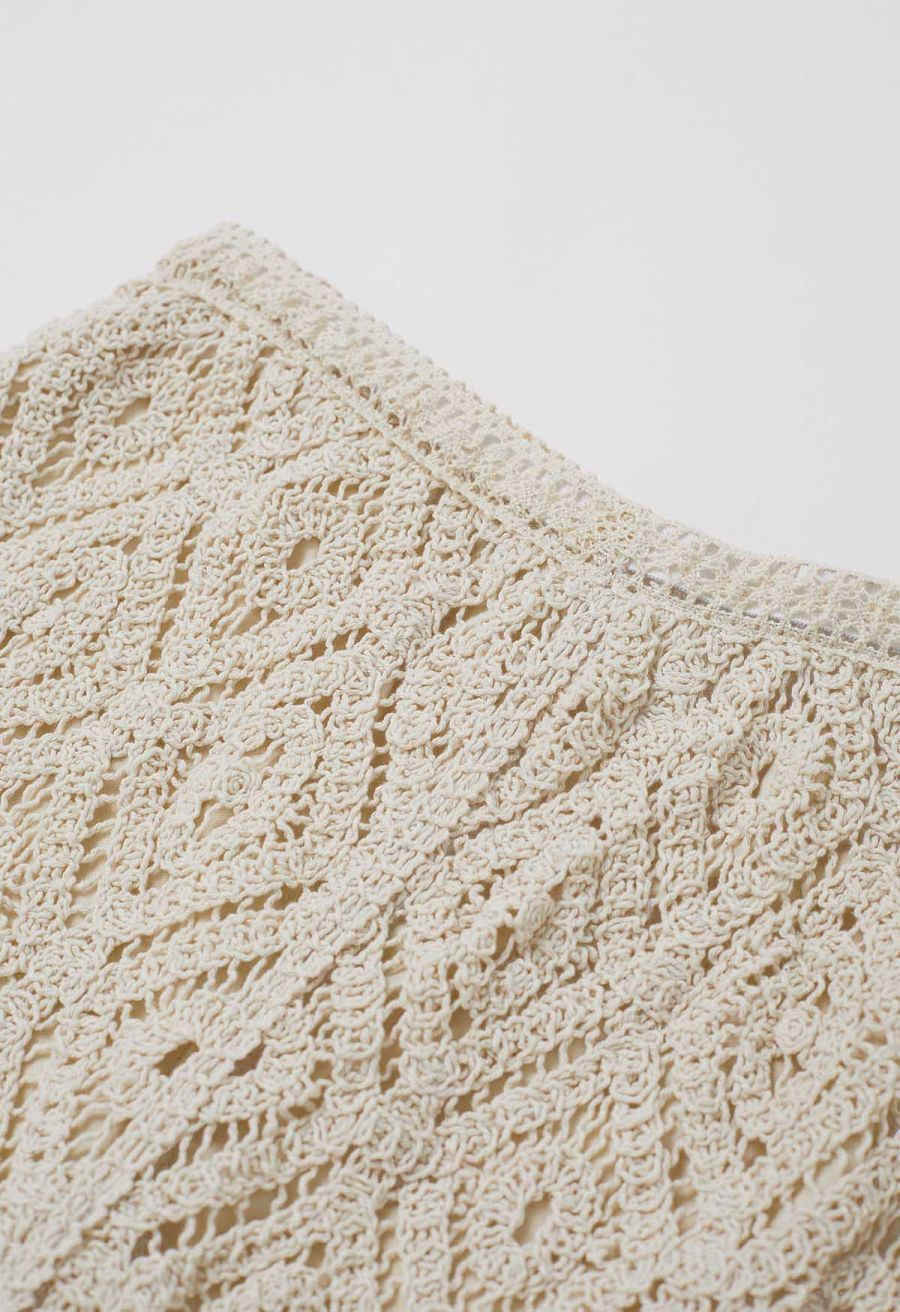 Diamond Cutwork Scalloped Hem Pants