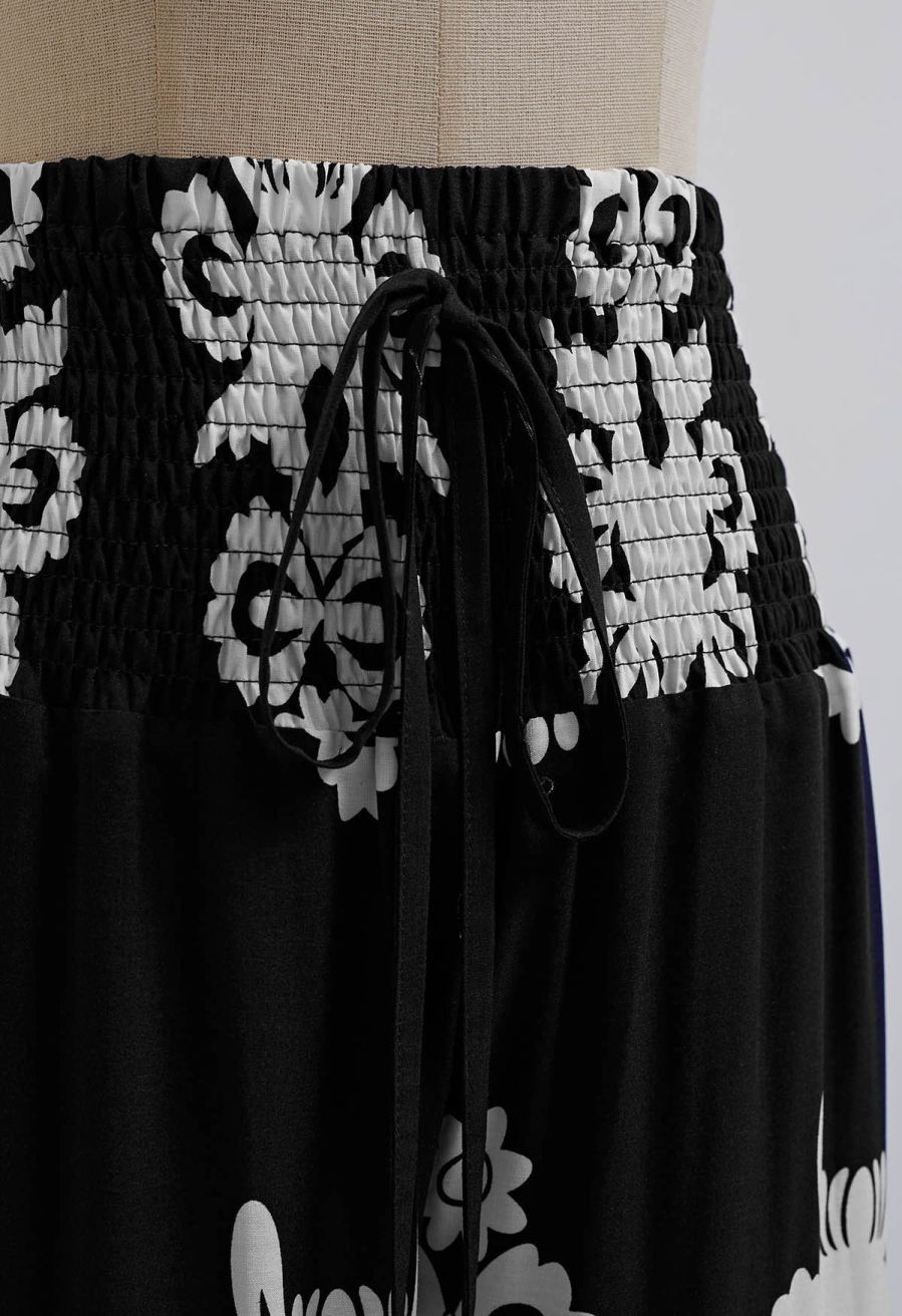 Tile Printed Shirred Waist Pants in Black