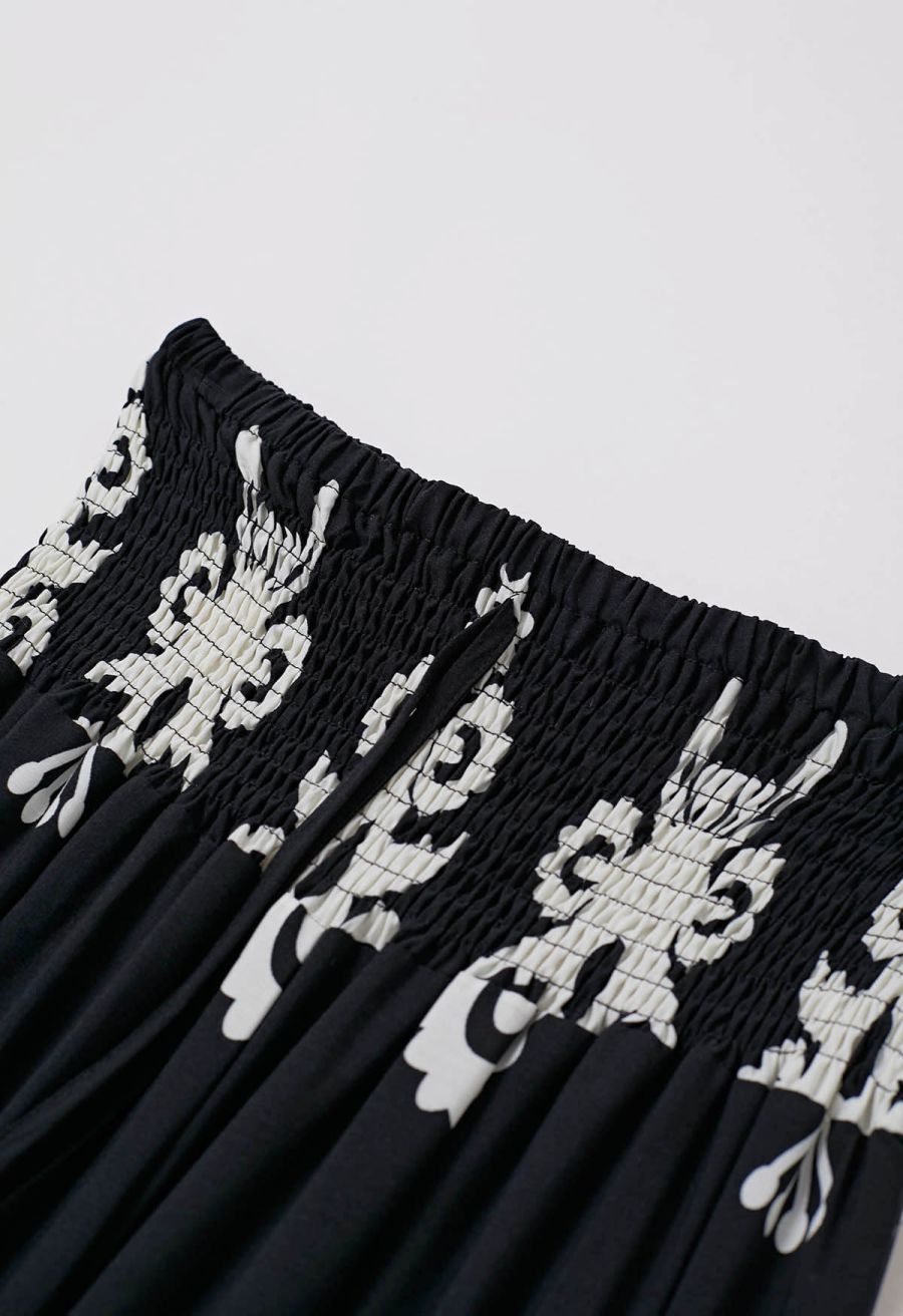 Tile Printed Shirred Waist Pants in Black