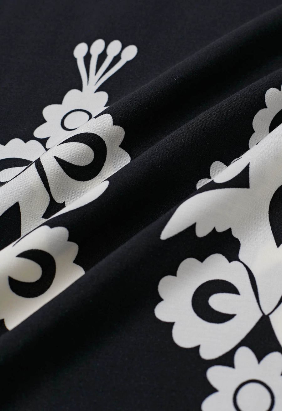 Tile Printed Shirred Waist Pants in Black