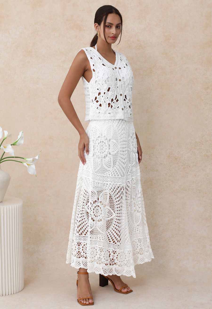 Sequined Floral Open-Knit Crochet Sleeveless Top in White