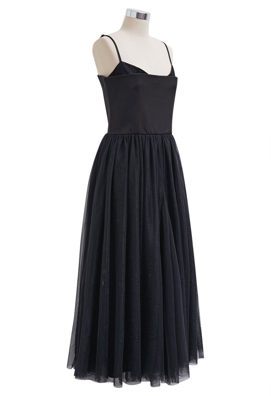 Double-Layered Mesh Tulle Spliced Cami Dress in Black