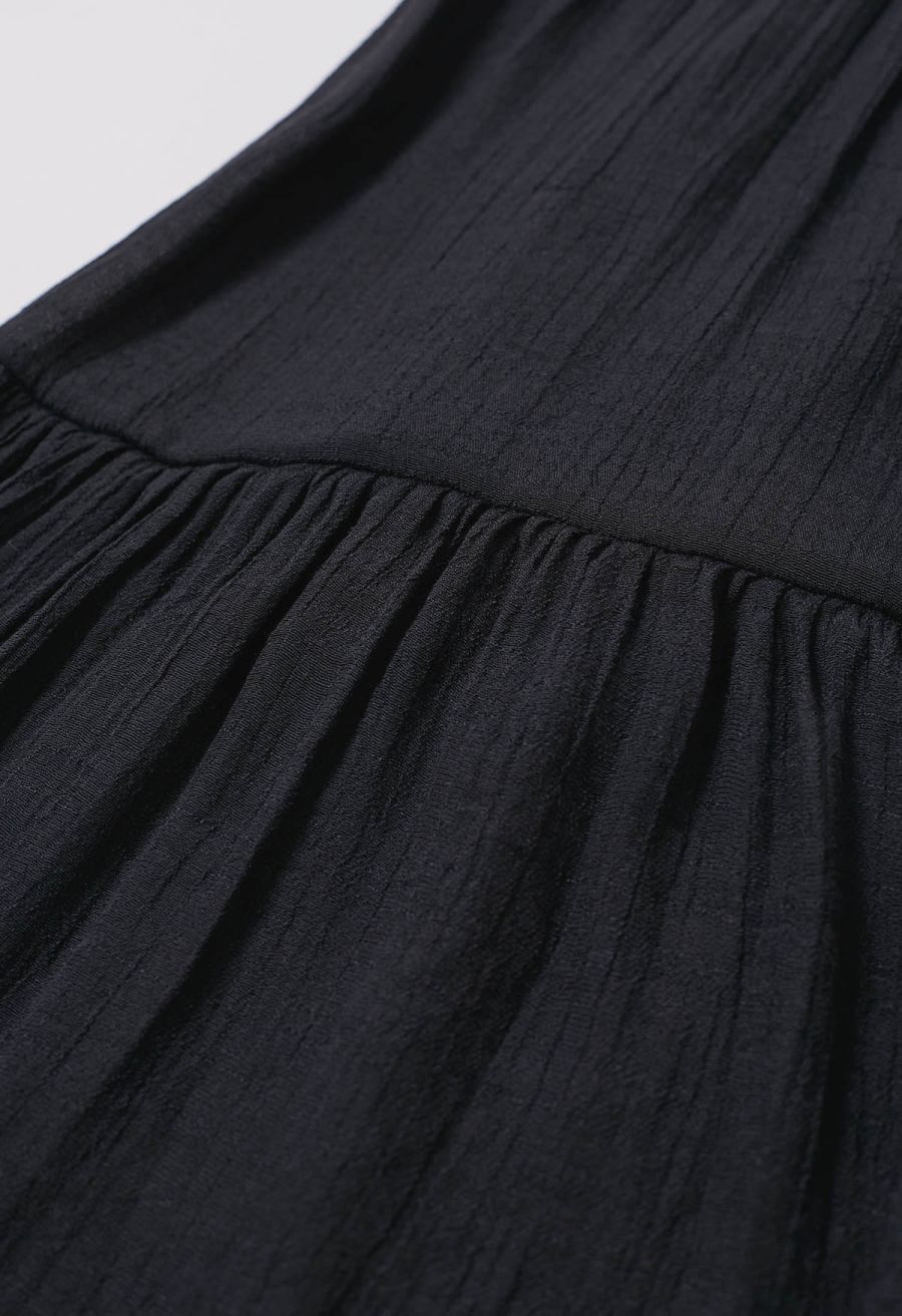 Crinkle Gathered Tiered Midi Skirt in Black