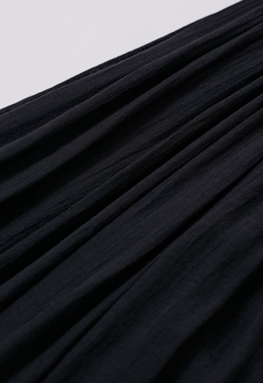 Airy Crinkle Belted Midi Skirt in Black