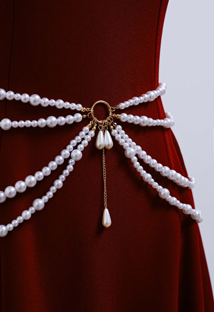 Layered Pearl-Inspired Chain Belt