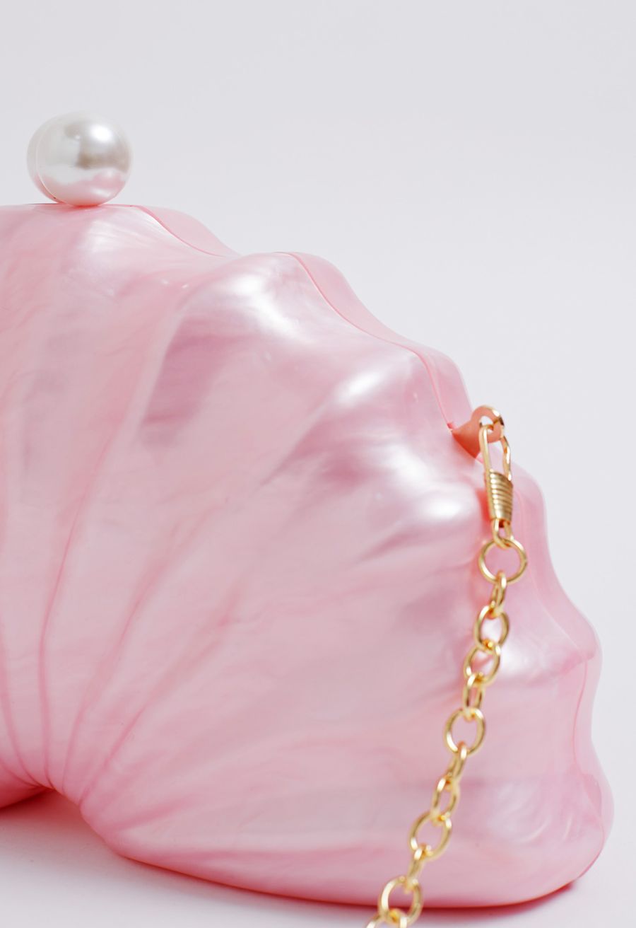 Pearl Clasp Pleated Shell Acrylic Bag in Pink