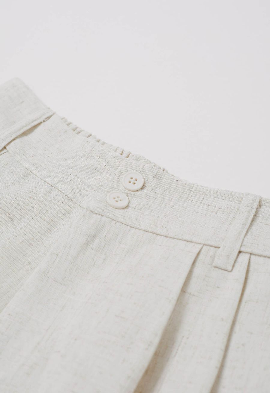 Side Pocket Half Waistband Shorts in Linen