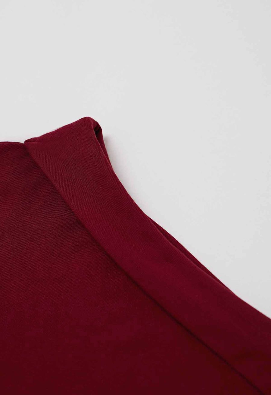 Organza Bow Accent One-Shoulder Slanted Top in Red