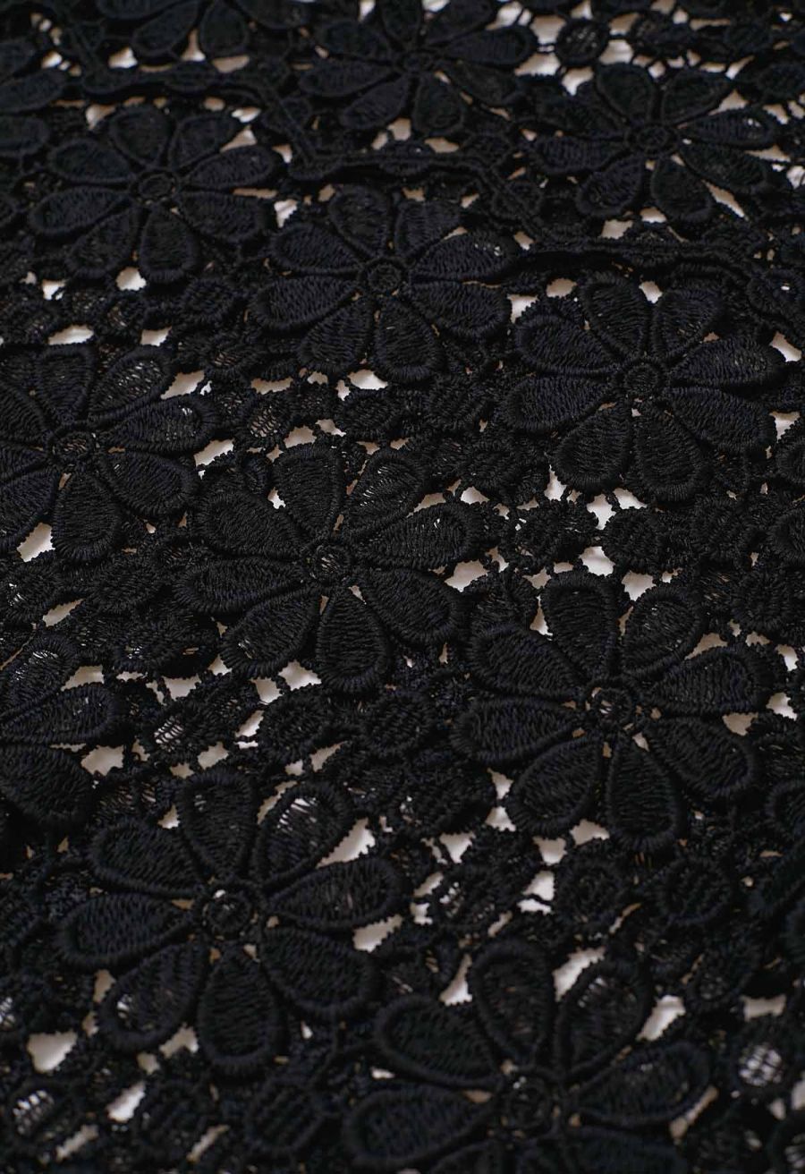 Floret Guipure Lace Long Sleeve Top in Black