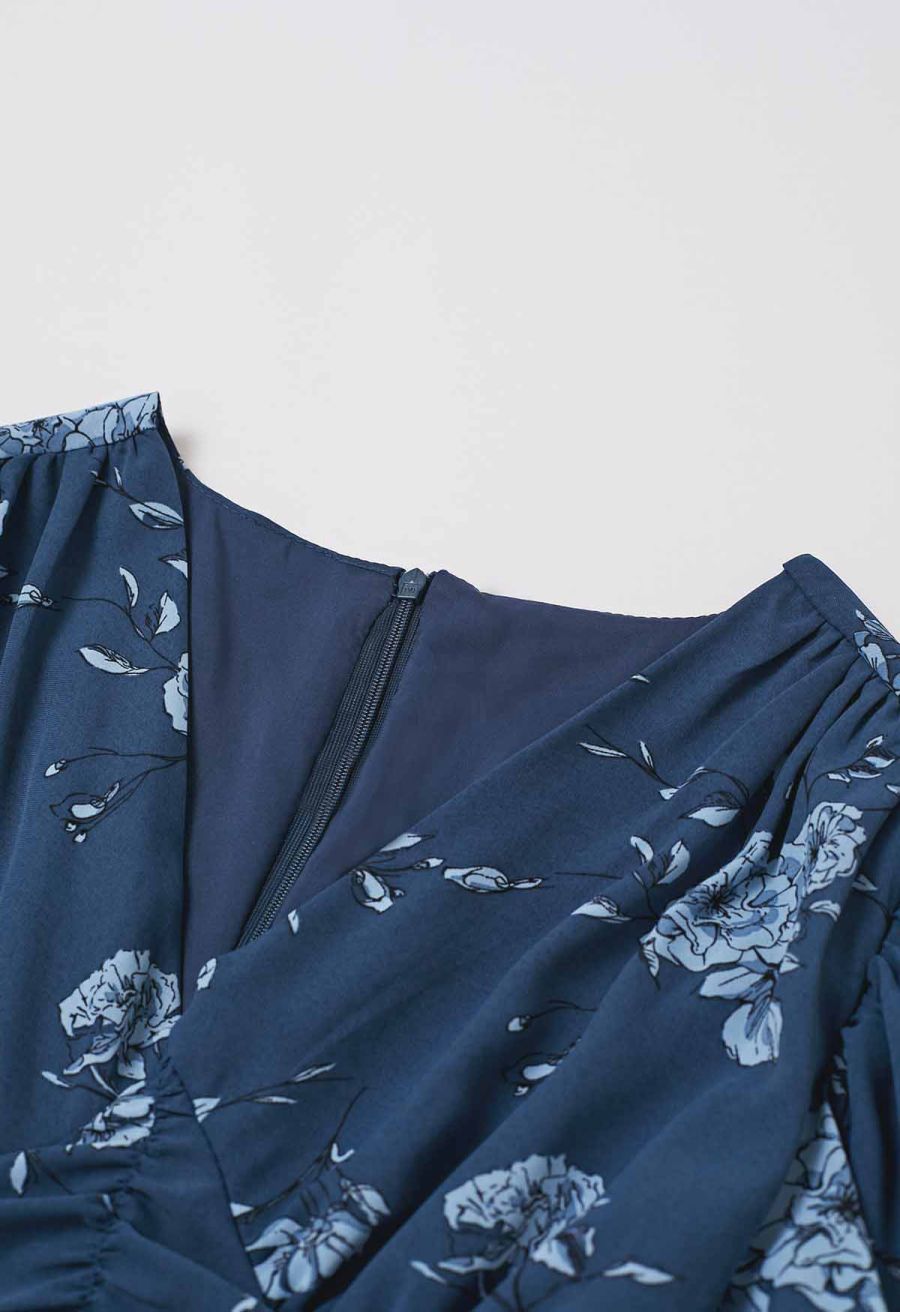 Floral Flourish V-Neck Puff Sleeve Dress in Navy