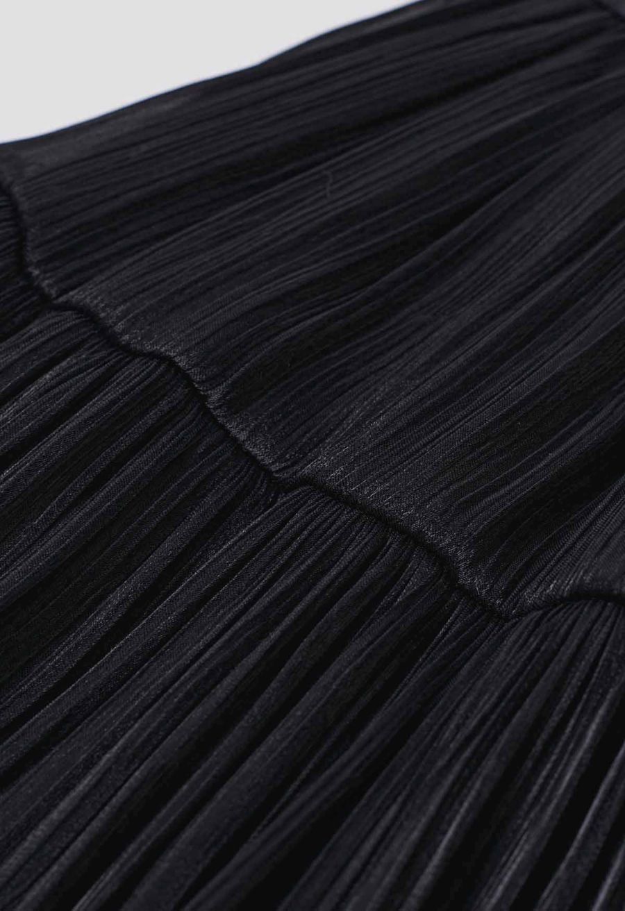Glossy Finish Tiered Maxi Skirt in Black
