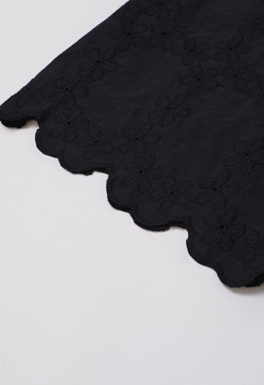 Lattice-Floret Embroidery Cotton Pants in Black