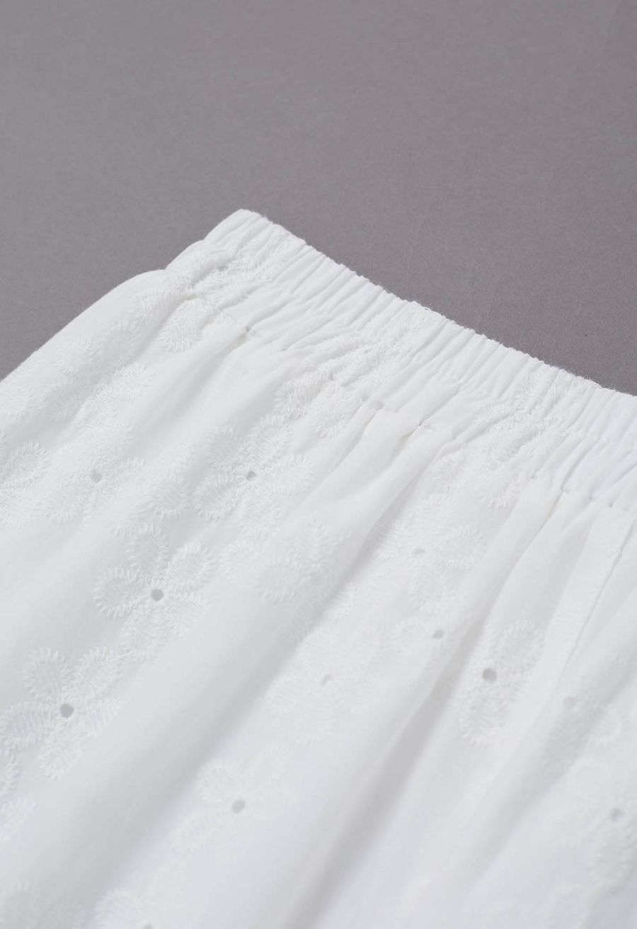 Lattice-Floret Embroidery Cotton Pants in White