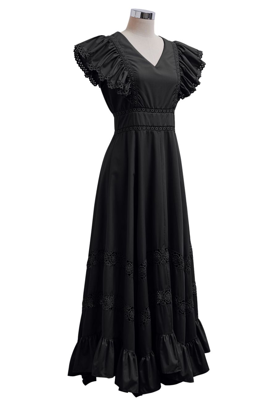 Flattering Lace Inserted Asymmetric Maxi Dress in Black