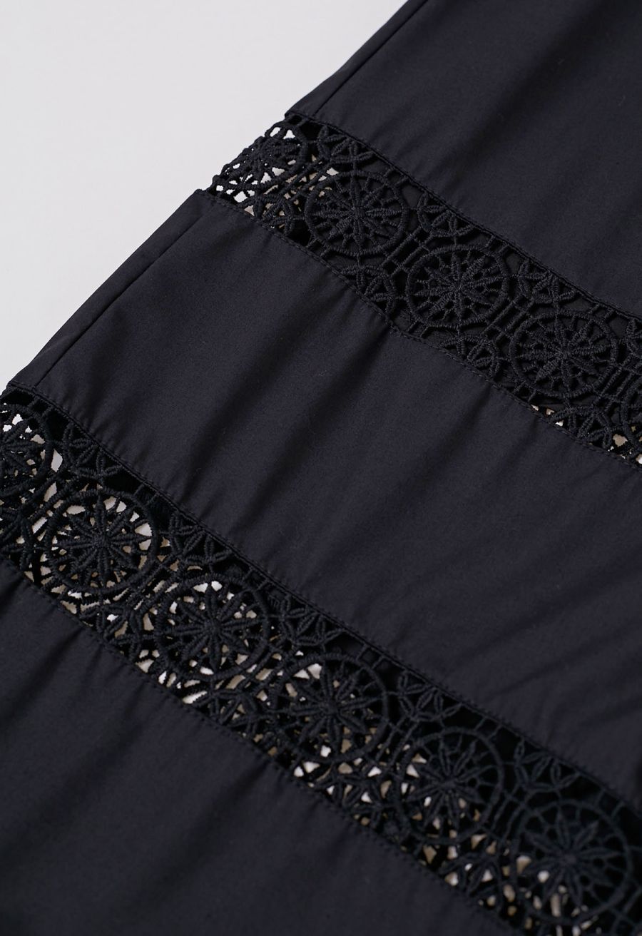 Flattering Lace Inserted Asymmetric Maxi Dress in Black